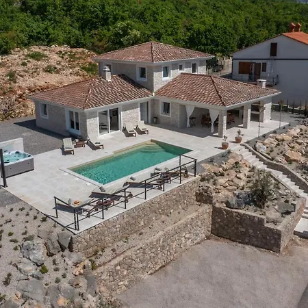 Villa Beautiful Villa Abella *