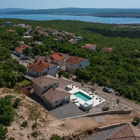 Villa Beautiful Villa Abella