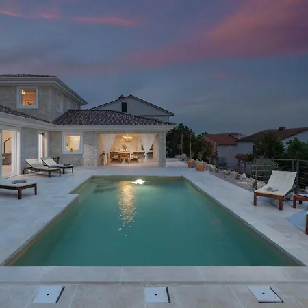 Beautiful Villa Abella Jadranovo